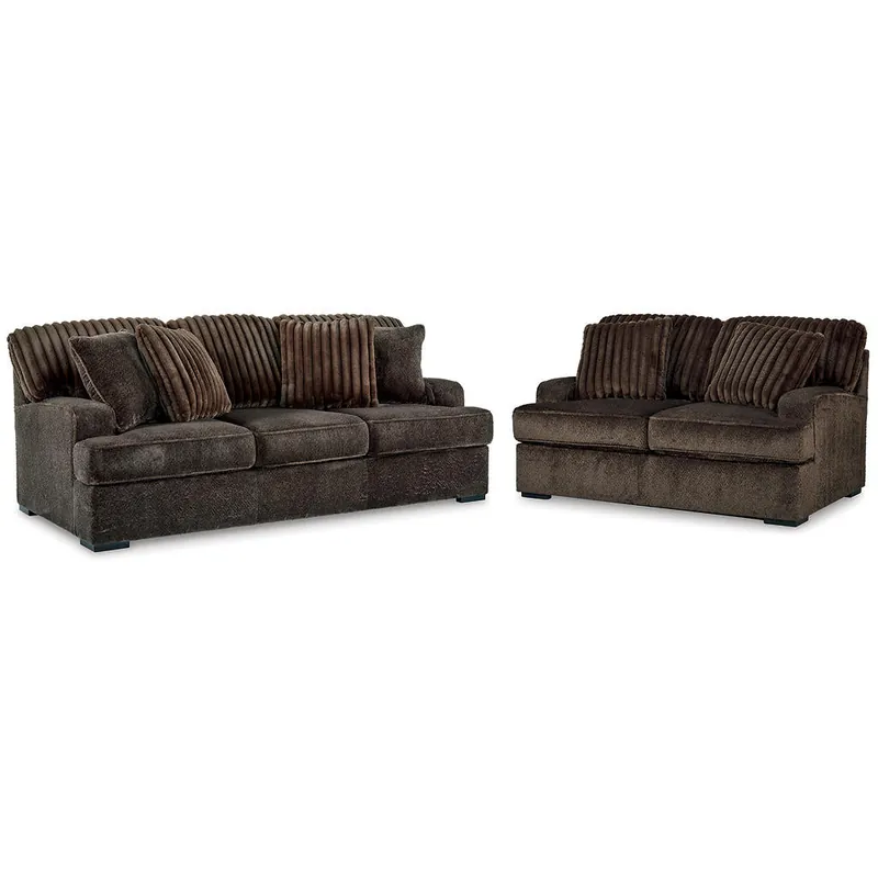 Aylesworth Sofa and Loveseat - Benchcraft®