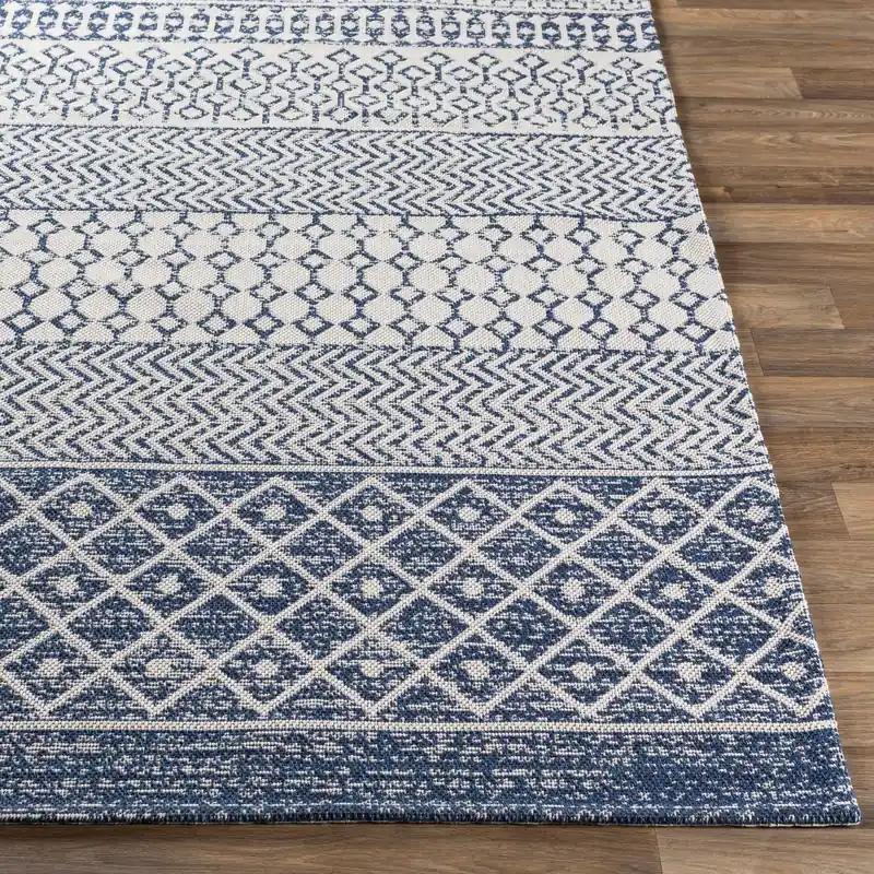 La Casa Machine Woven Rug - Livabliss